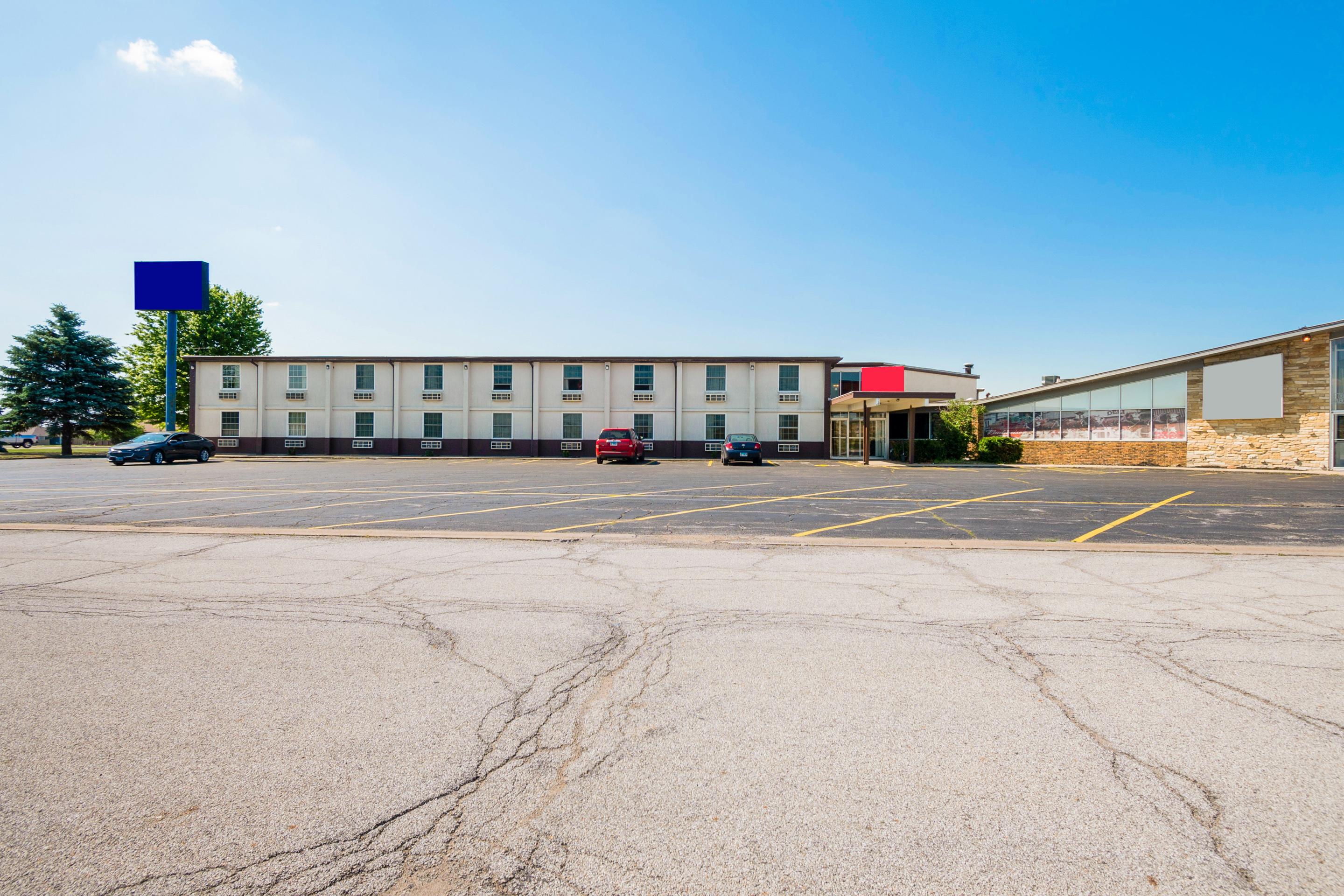 Oyo Hotel Morton East Peoria I-74 Exterior photo